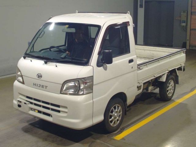 3208 DAIHATSU HIJET TRUCK S211P 2013 г. (TAA Yokohama)